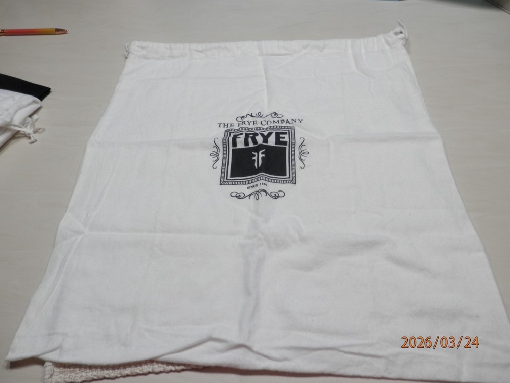 Frye Large White storage bag   EUC  18 X 20