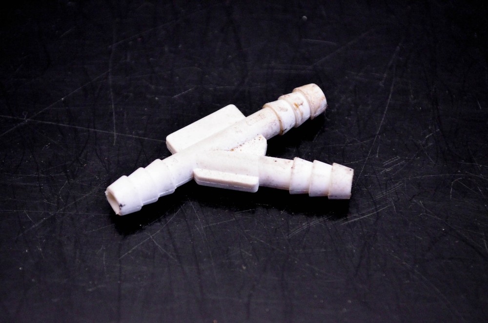 OMC 330474 Tee Fitting NOS