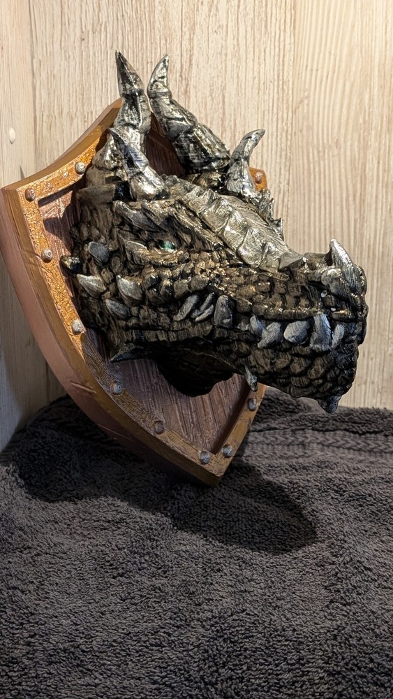 True Dragon Trophy Wallmount - 3D Printed