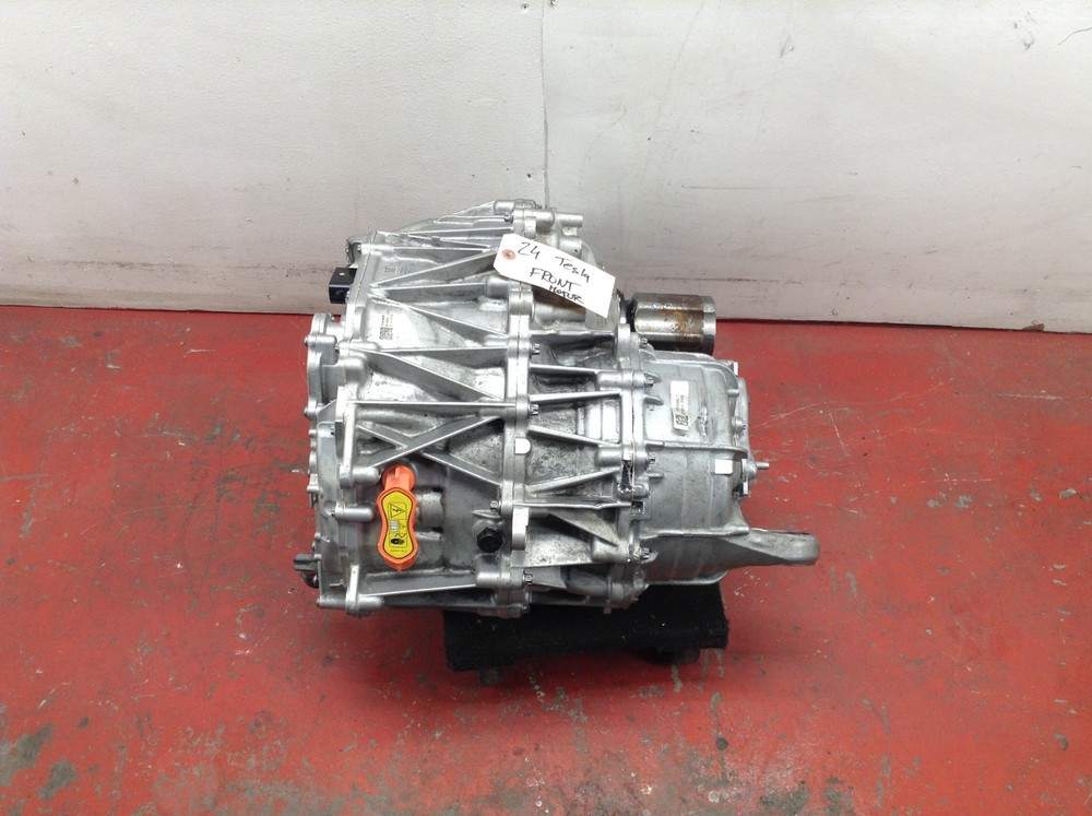 20-24 TESLA MODEL Y PERFORMANCE FRONT DRIVE UNIT ENGINE MOTOR OEM