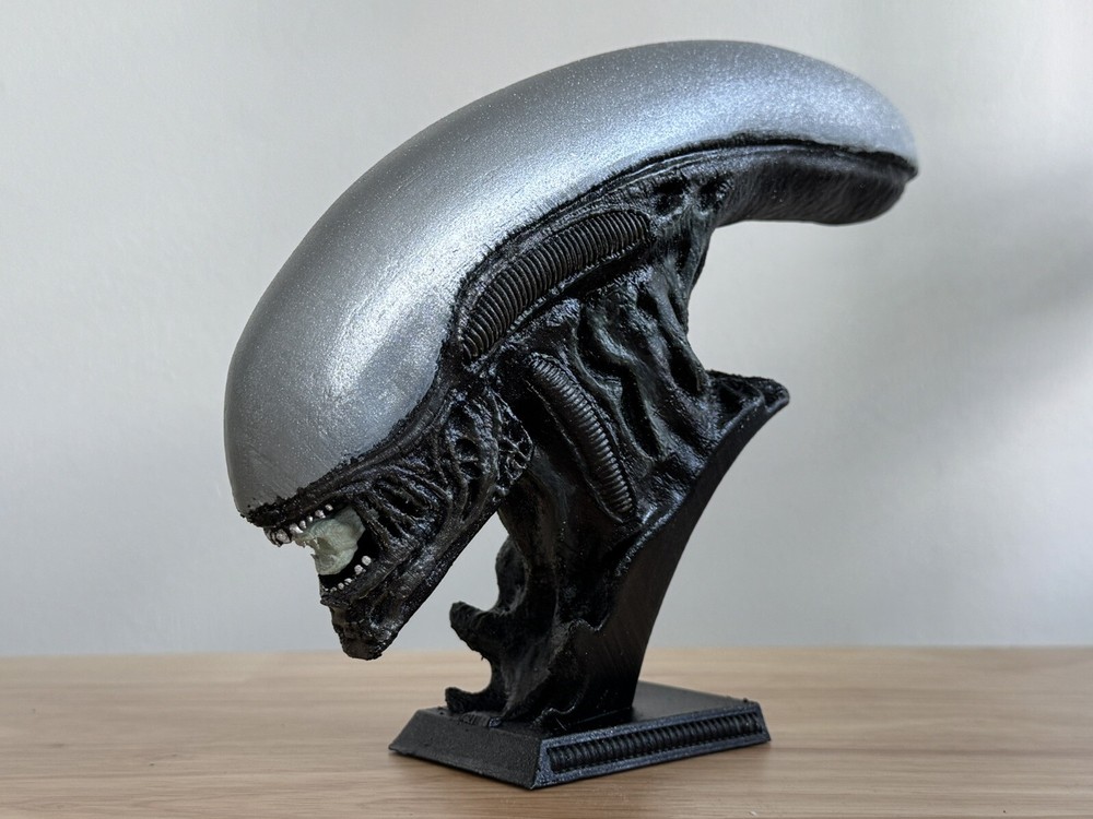 Alien Xenomorph 3D Printed Mini Bust 9.25" Statue