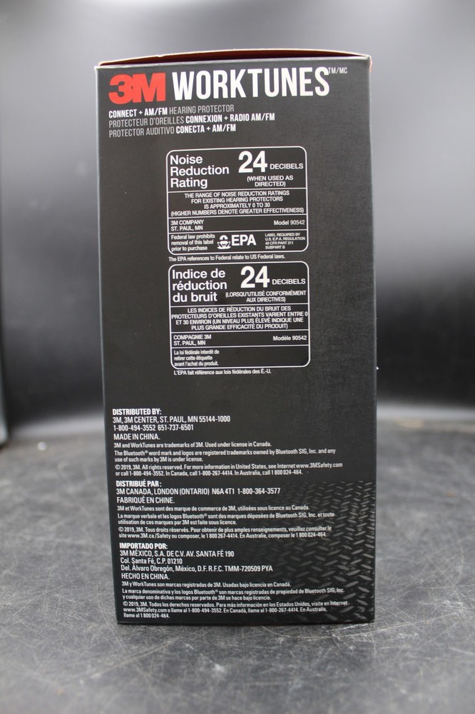 3M WorkTunes Connect + AM/FM Hearing Protector with Bluetooth®Technology