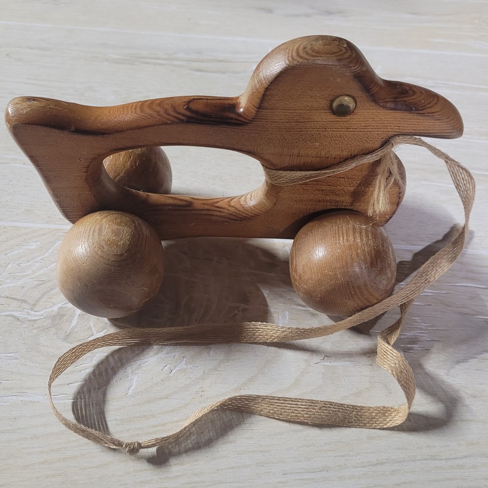 Wooden Duck Pull Toy – Solid Wood Baby Pull Toy with String