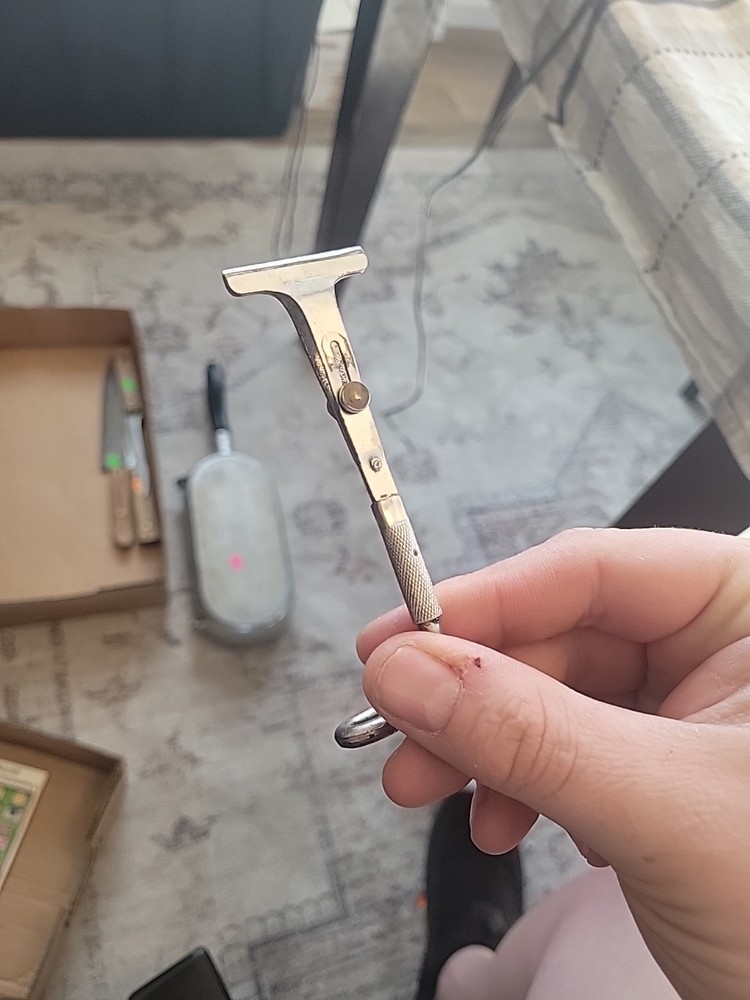 Rare Warner-Jones sharpener stropper razor blades