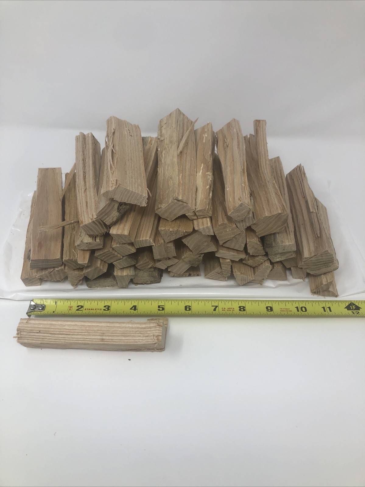 MINI Firewood 3 Pounds 5 Inch Long Seasoned Ash. Plus kindling Use In Solo Stove