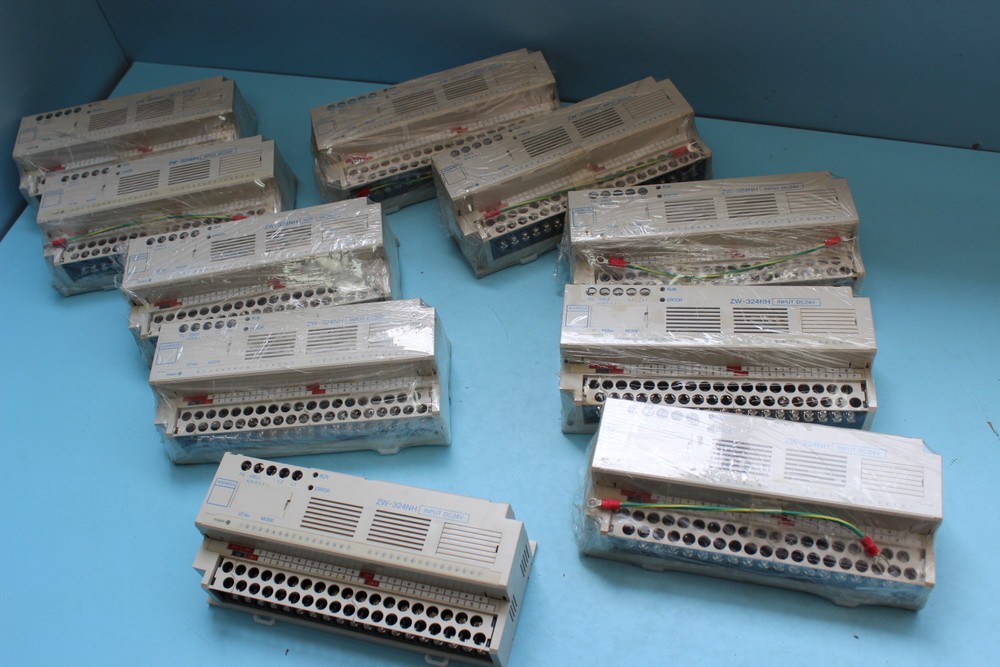 Sharp I/O Link Input Module ZW-324NH, 1Pcs, Free Expedited Shipping