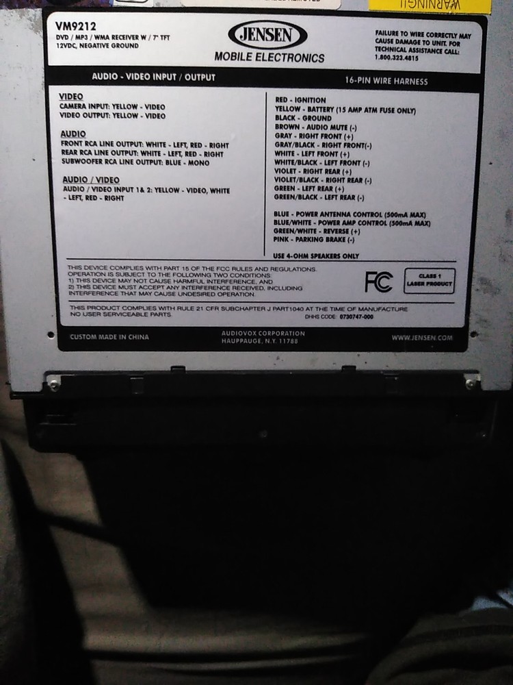 Audiovox VM9212N Car DVD Player