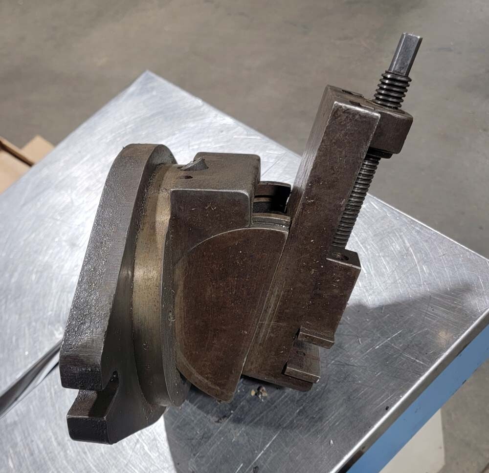 Angle Vise no name Jaw width 4" Opening 4", Inv 45498