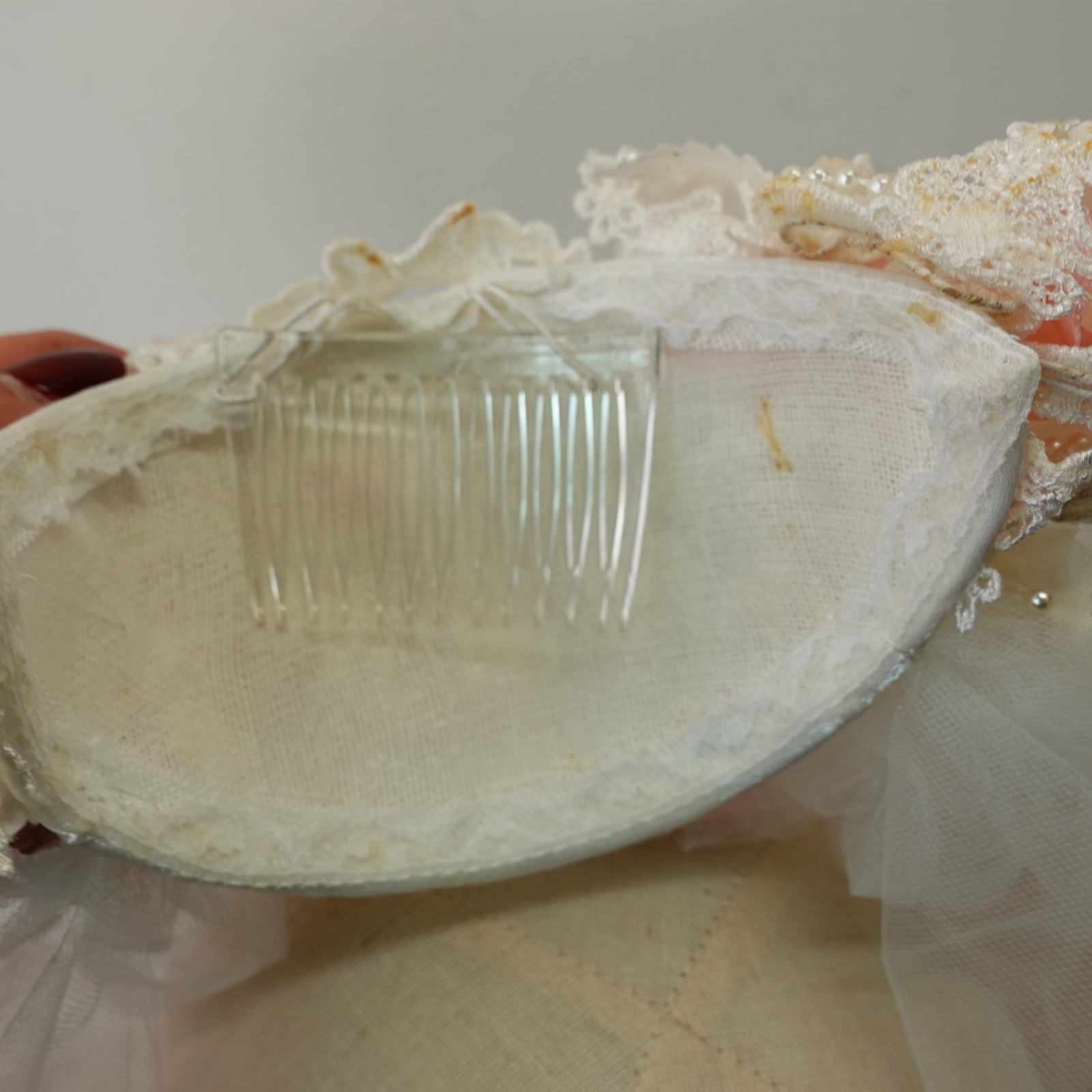 VTG Bridal Veil Headpiece White Floral Pearl Wreath Wedding Juliet Cap Tulle