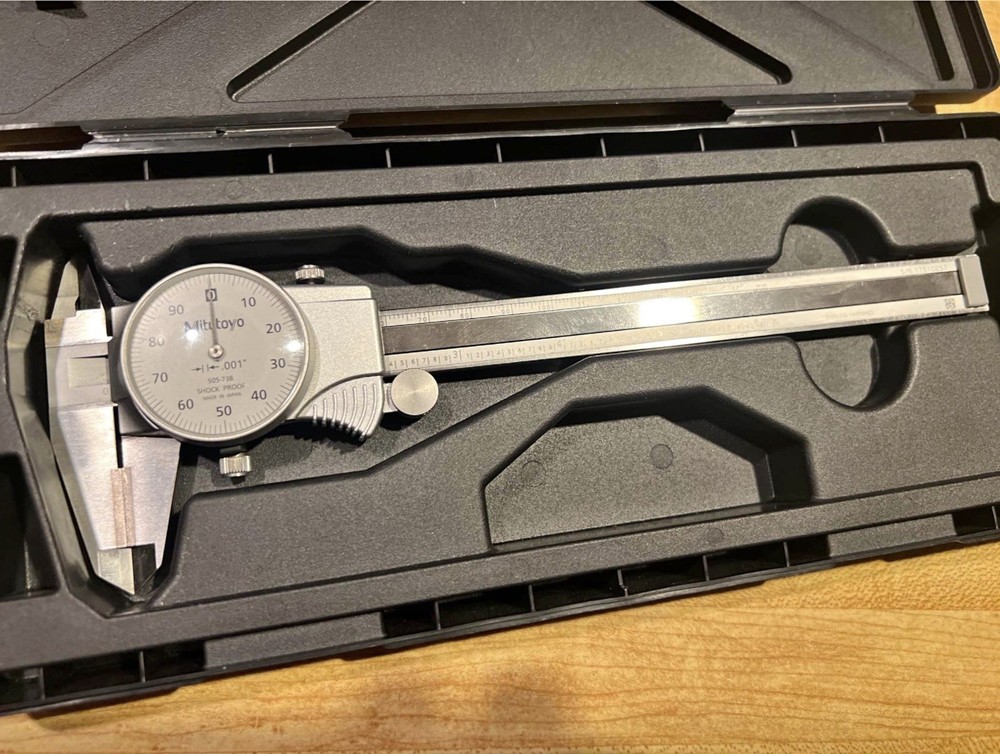 MITUTOYO 505-738 DIAL CALIPER 0-6"