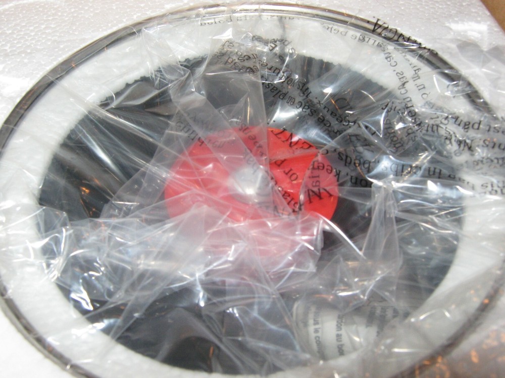 Disney Marvel X-Men 2 Quart Slow Cooker