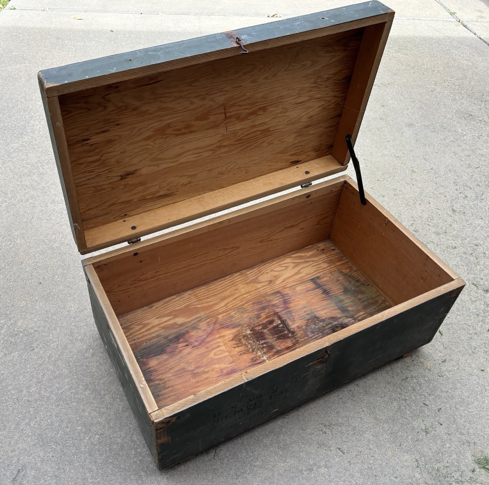 WWII USMC Military Transit Chest - MCAS Mojave California Markings - Rare 1940s