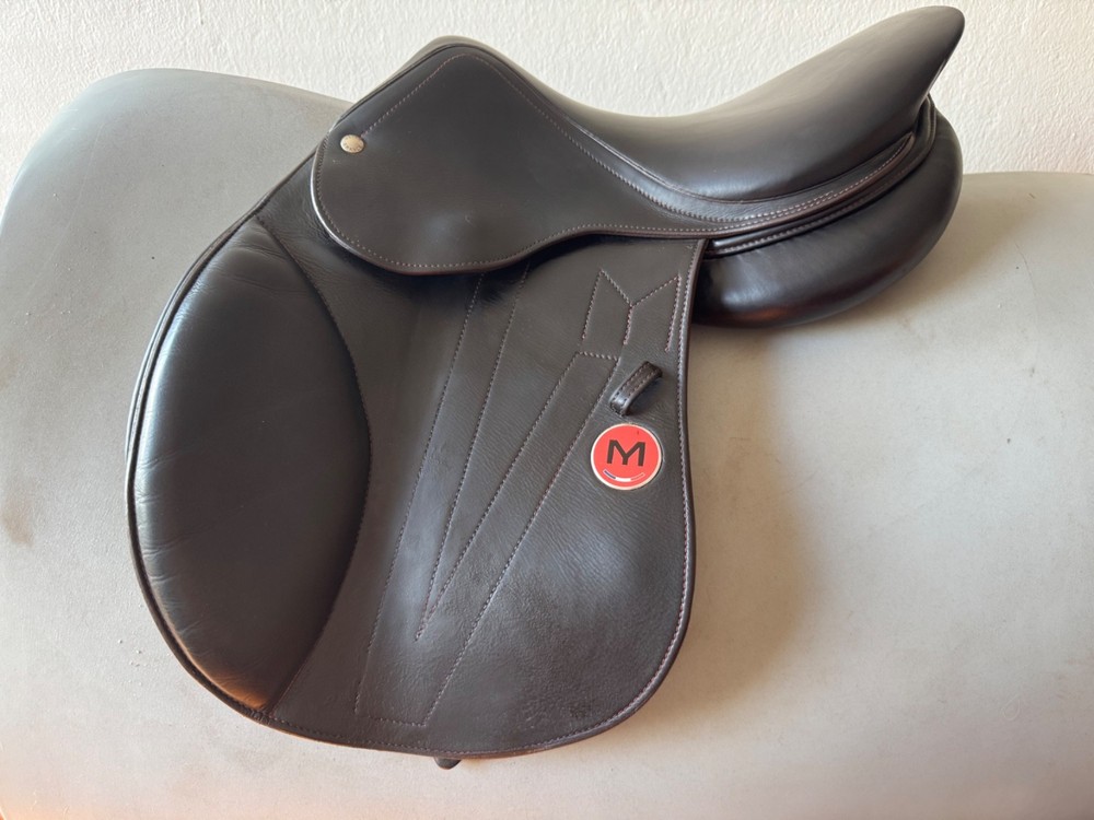 16" Meyer Zephyr Saddle - 2019 - WIDE - Mint!