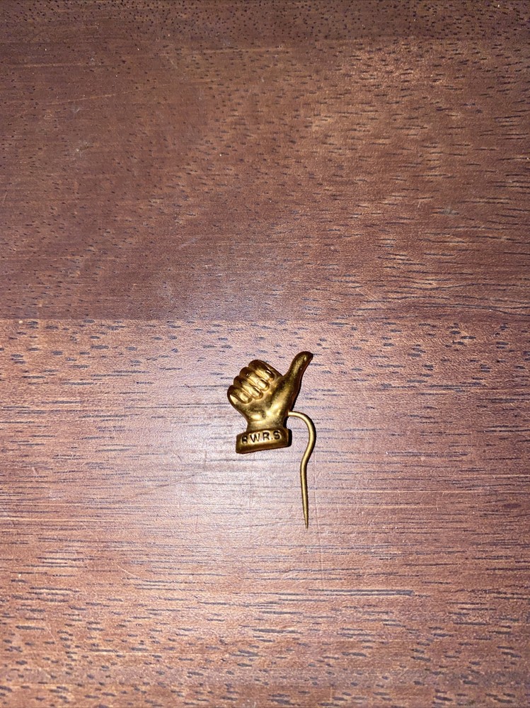 ww 2 b.w.rs thumps up pin