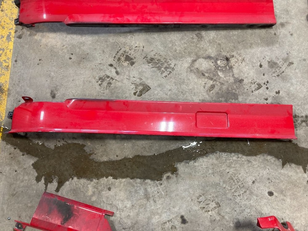 Volvo VNL POLY CAB Panel