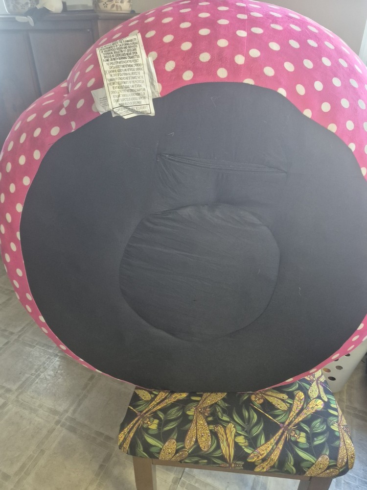 Hello Kitty Plush Beanbag Chair Super Soft Micromink Pink Polka Dot Kids Teens