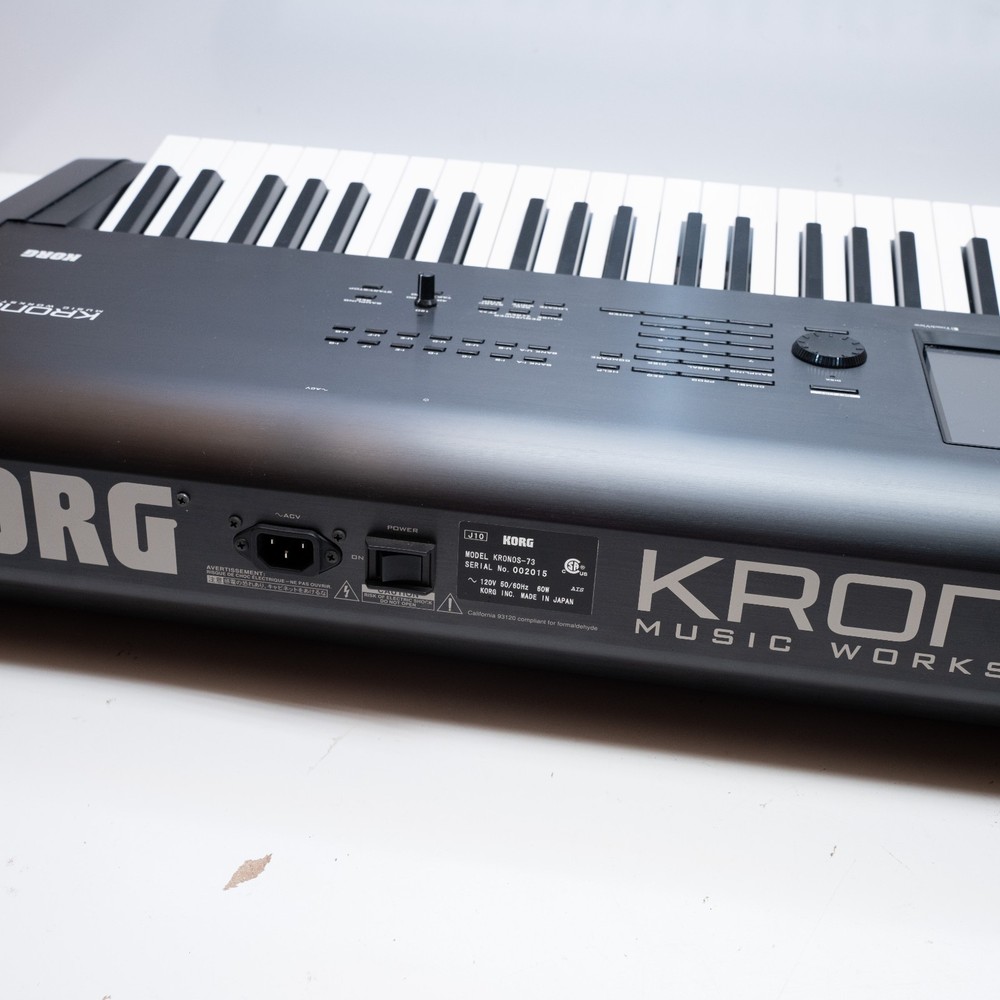 Korg Kronos 73 Synthesizer Workstation V3.1.4