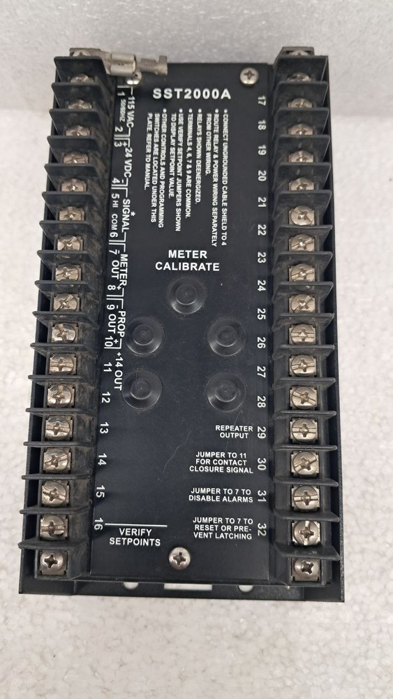 Dynalco Controls SST2000A-1 Speed Switch Range 0-1000hz