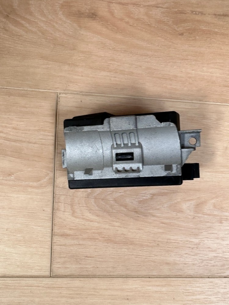 2015-2021 PORSCHE MACAN - Steering Column Locking Module / Computer 7PP905852C