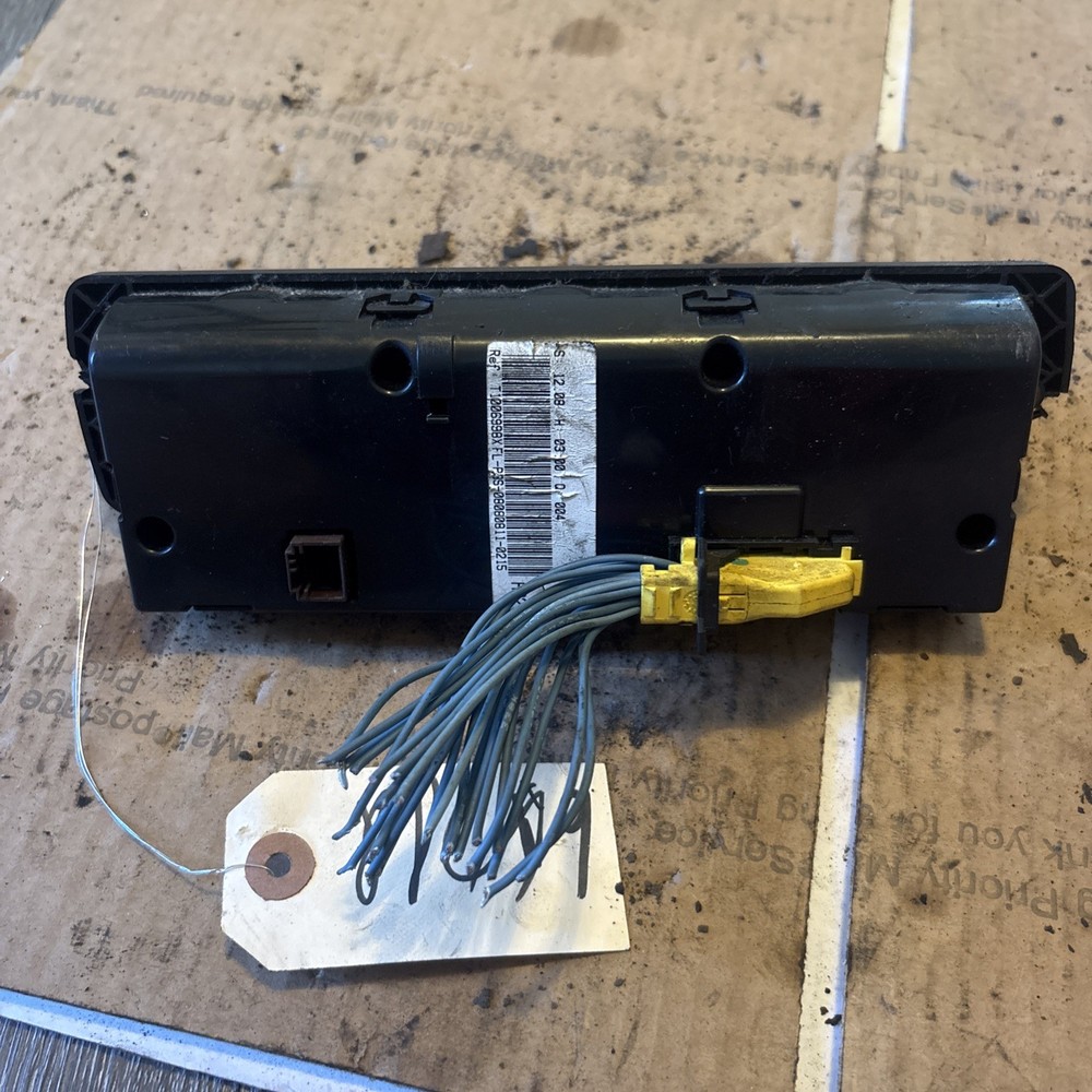 FREIGHTLINER CASCADIA TEMPERATURE CONTROL SWITCH - P/N: A22- 60645-003 Broken