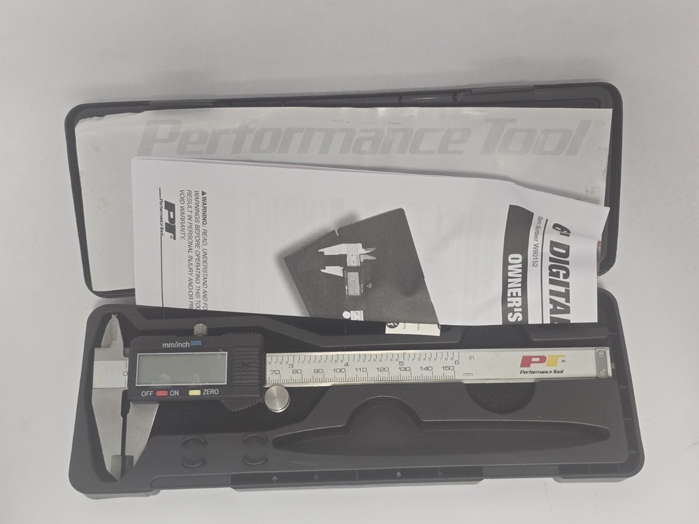 PERFORMANCE TOOL DIGITAL CALIPER 0-6" (150MM)