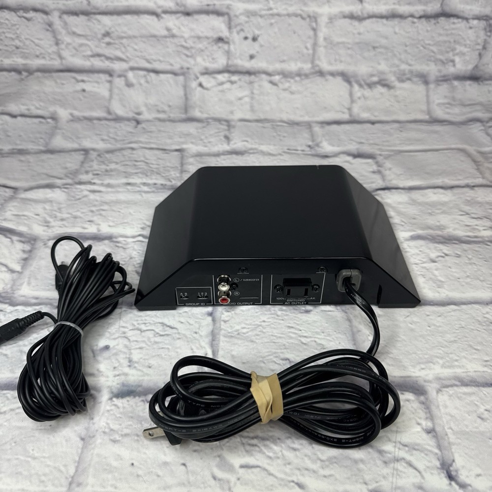 Yamaha Wireless Subwoofer Kit SWK-W10 Powers On Untested *READ DESCRIPTION