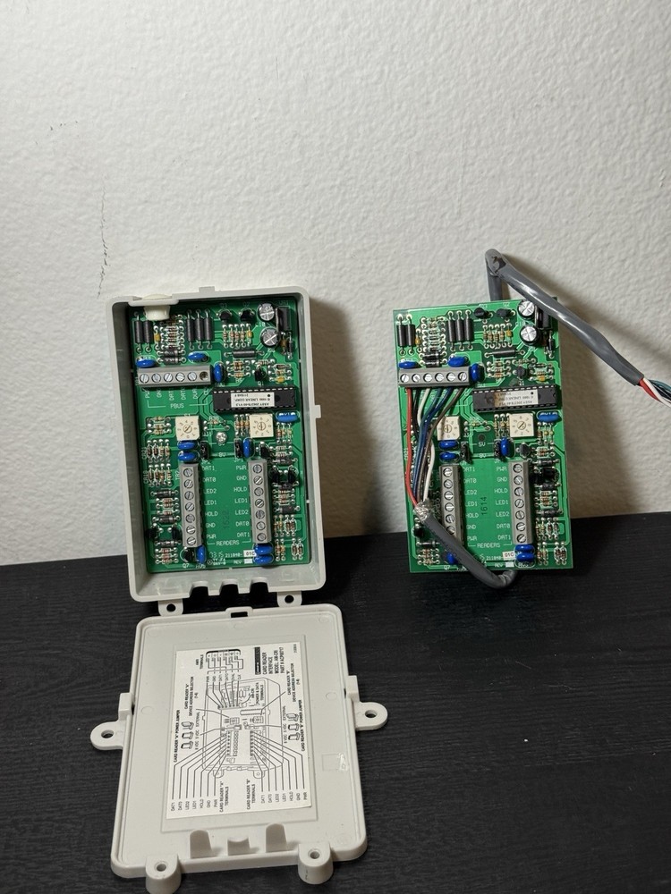 Pair Of 2: Linear AM-CRI Card Reader Interface Wiegand Devices Access Control