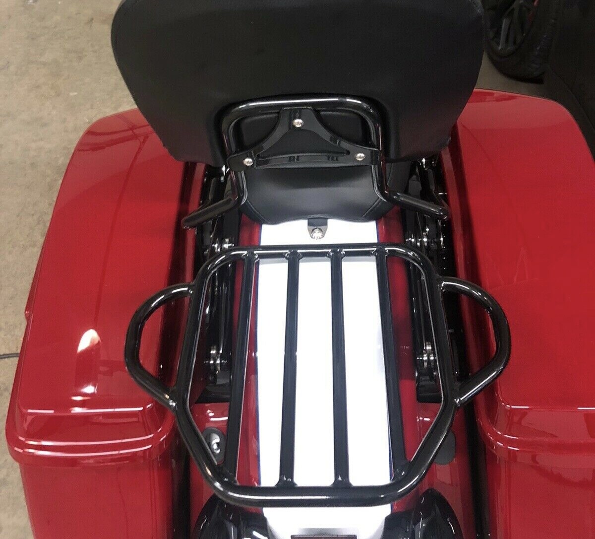 Detachable Backrest Sissy Bar For Harley Touring Street Glide Road King 09-23