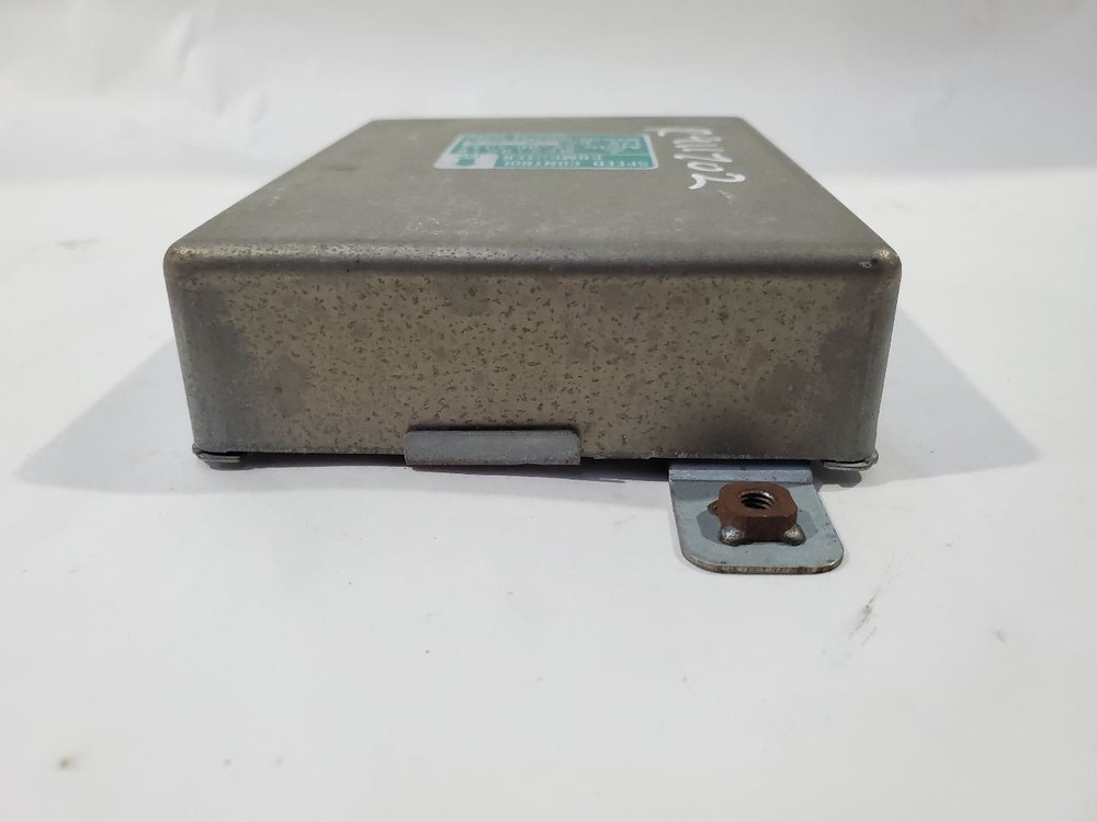 1987 Chrysler Conquest OEM Speed Control Module mb510816