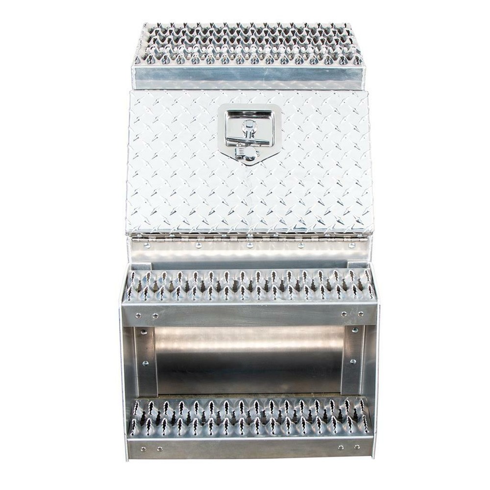 18" Aluminum Step Saddle Box with Lock and Keys