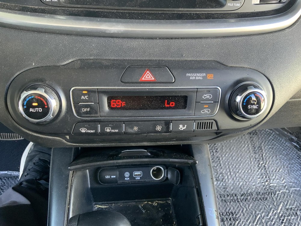 Used A/C Selector Switch fits: 2019 Kia Sorento front automatic temperature cont