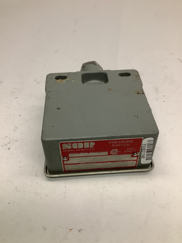 NEW NO BOX SOR 6NN-E5-M4-C1A-CS Pressure Switch J4-4