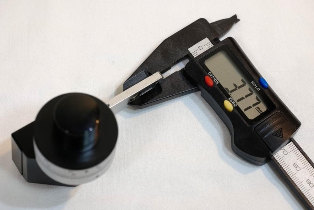 Ernst Leitz Tilting Compensator 0-5 Lambda Polarizing Microscope Accessory