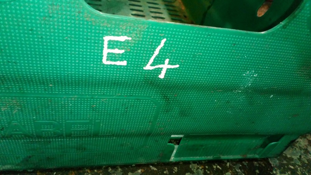 BMW 3 5 7 SERIES E46 E60 E38 E65 E66 E67 HAZARD WARNING TRIANGLE SAFETY