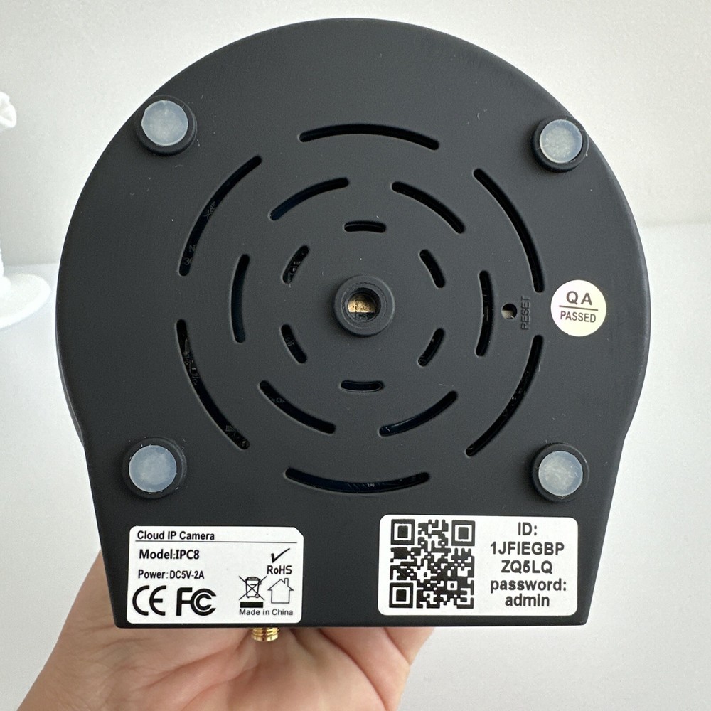 Cloud IP Camera IPC8 New Open Box