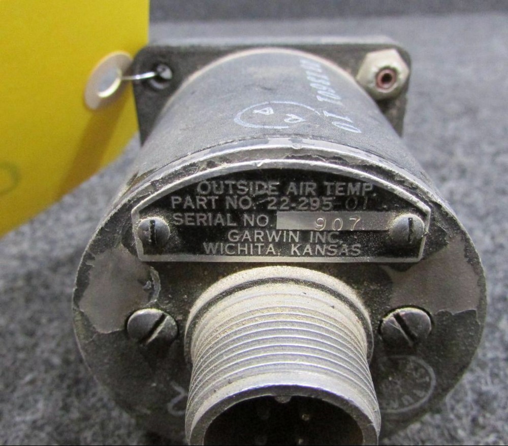 22-295-01 Garwin Outside Air Temperature Indicator