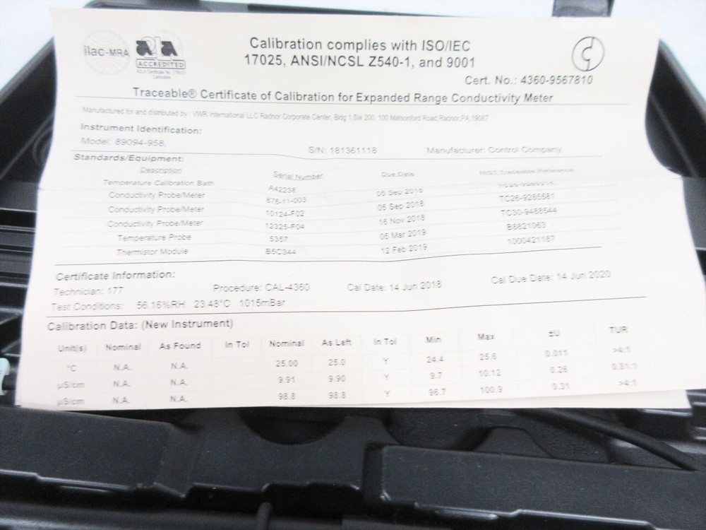 VWR 89094-958 TRACEABLE EXPANDED RANGE CONDUCTIVITY METER