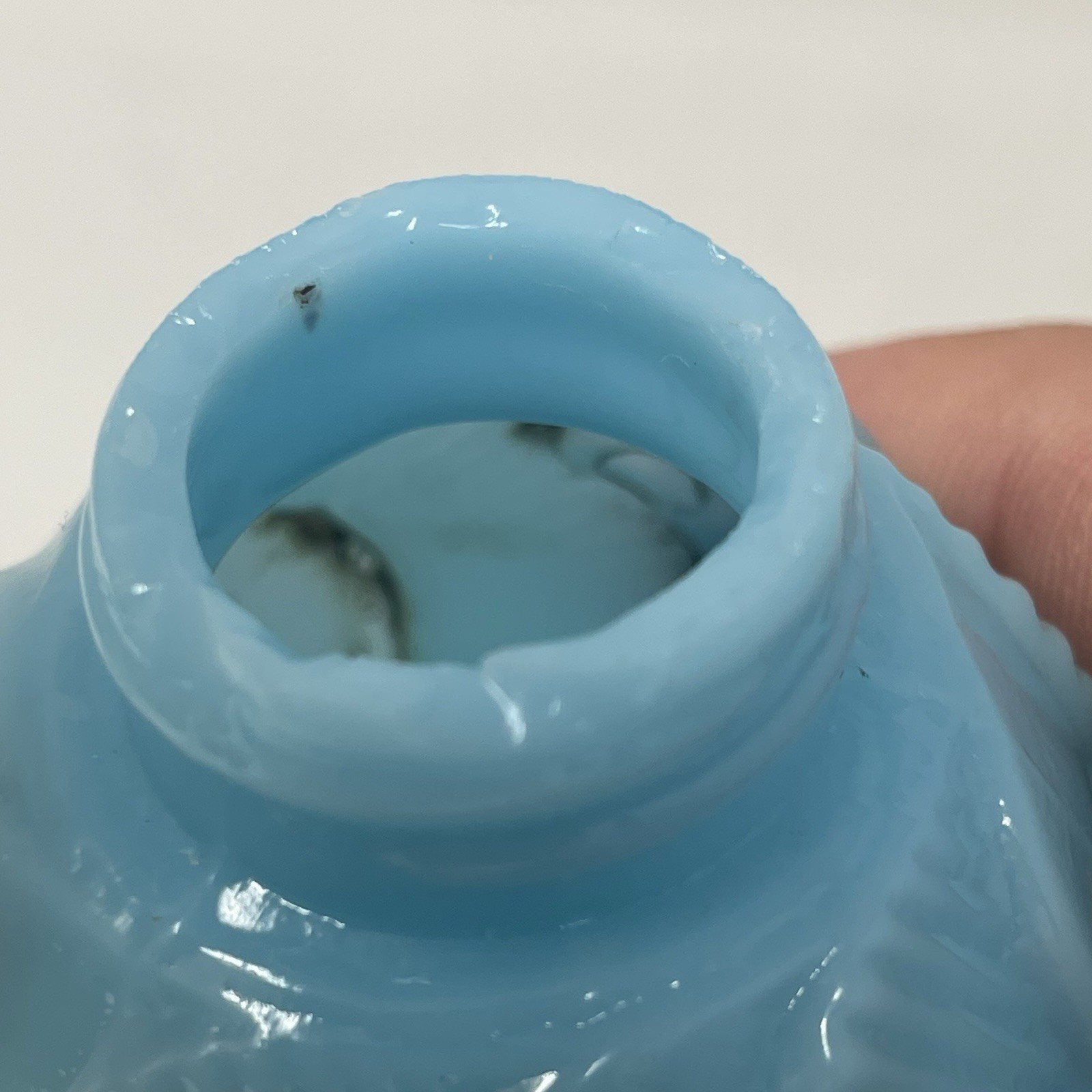 Dithridge and Sons Company Sunset Salt/ Pepper Shaker Antique Blue Opaque