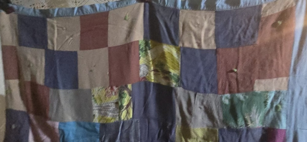 Vintage Handmade Patchwork Quilt Lightweight Thin Summer Quilt