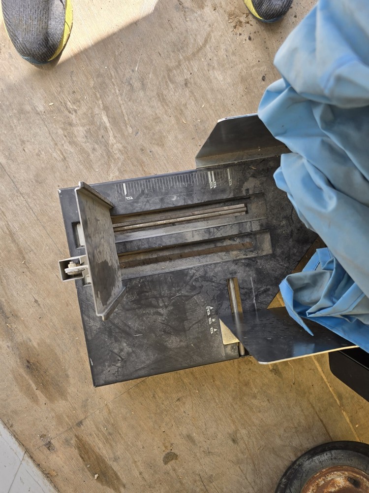 Standard Duplo 10 BIN Collator Model !0S