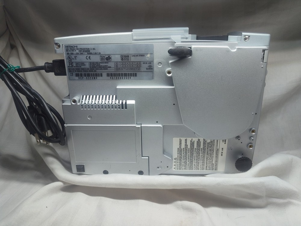 Hitachi Projector Model CP-X320 Classic Projector