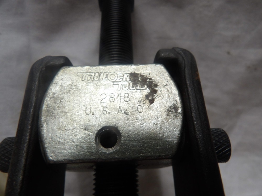 Truecraft Alternator & Power Steering Pump Pulley Puller 2818A - USA