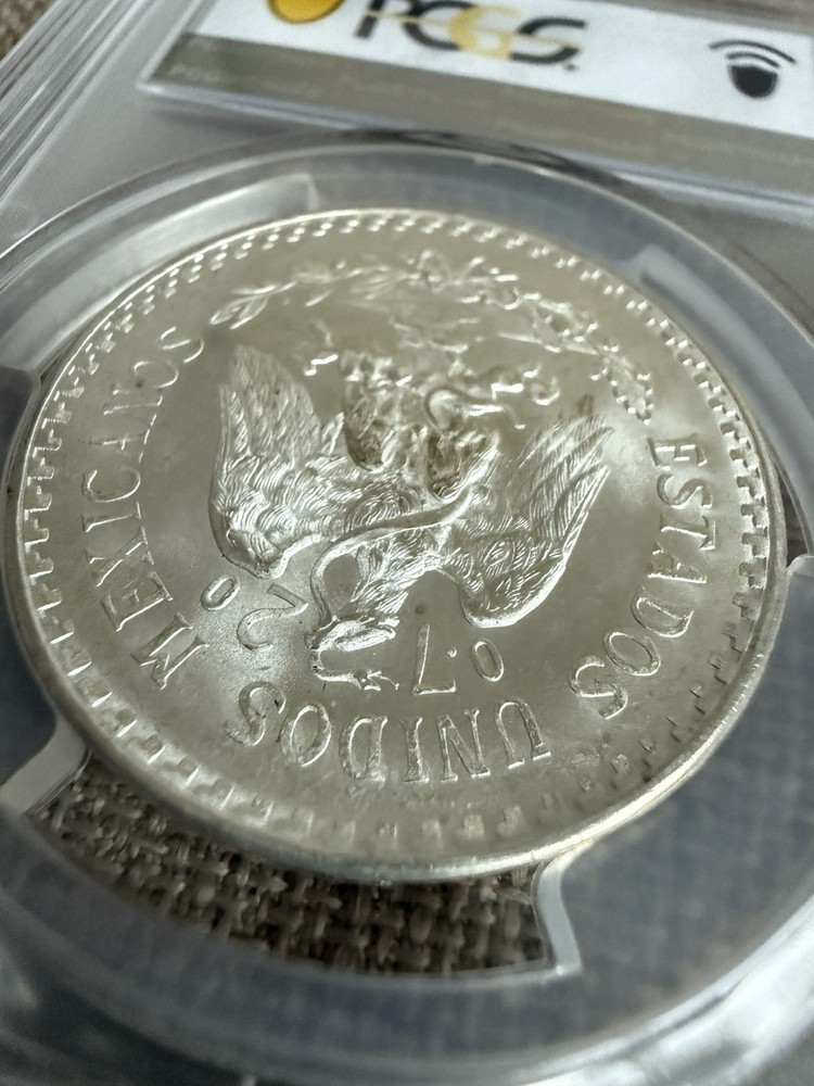 1943-M UN PESO PCGS MS66 Mexico