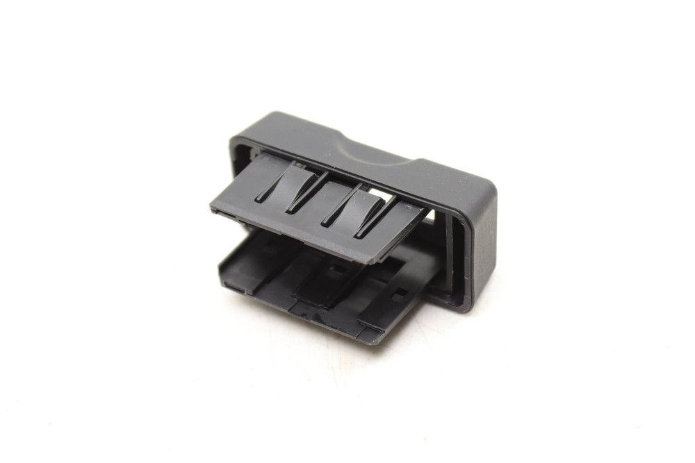 2008-2017 AUDI A5 - MMI Cable PLUG TRIM 4F0035909