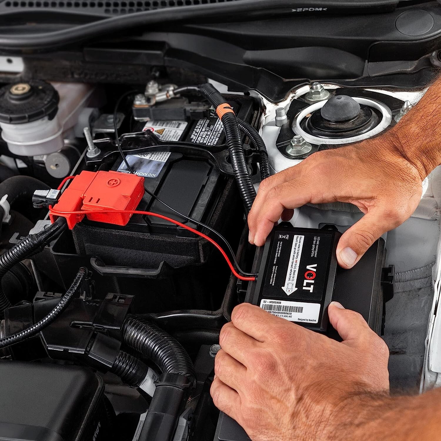 GPS Tracker for Vehicles with Real-time Alerts, 4G LTE - Livewire Volt