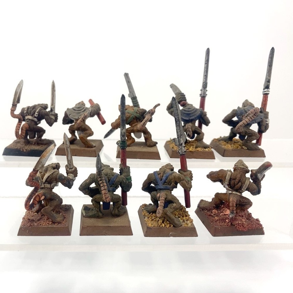 x9 Clan Warriors Incomplete Plastic Warhammer FB | P-00D23