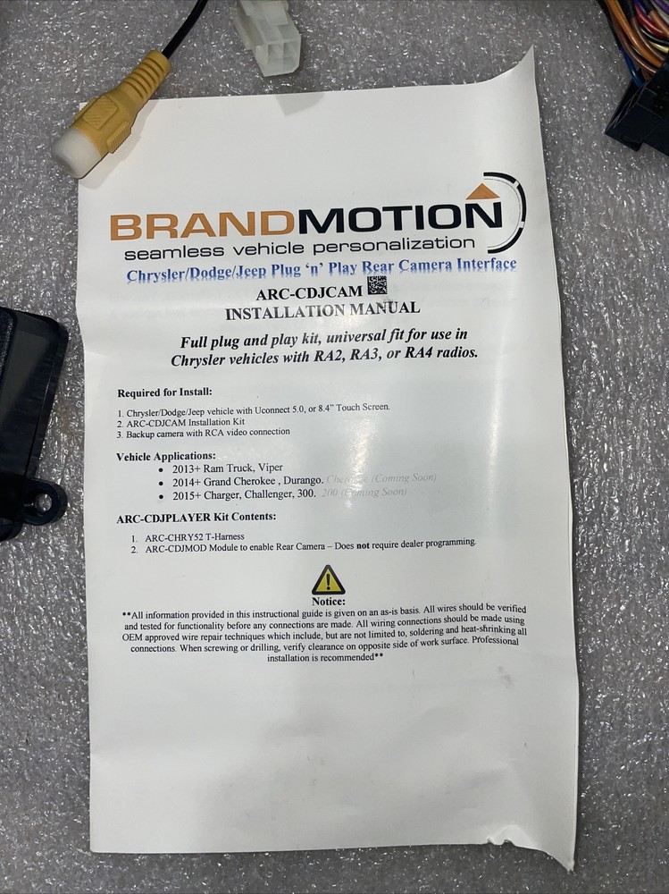 Backup camera Interface Plug & Play RAM TRUCKS & CHRYSLER With RA2-3-4 Radios