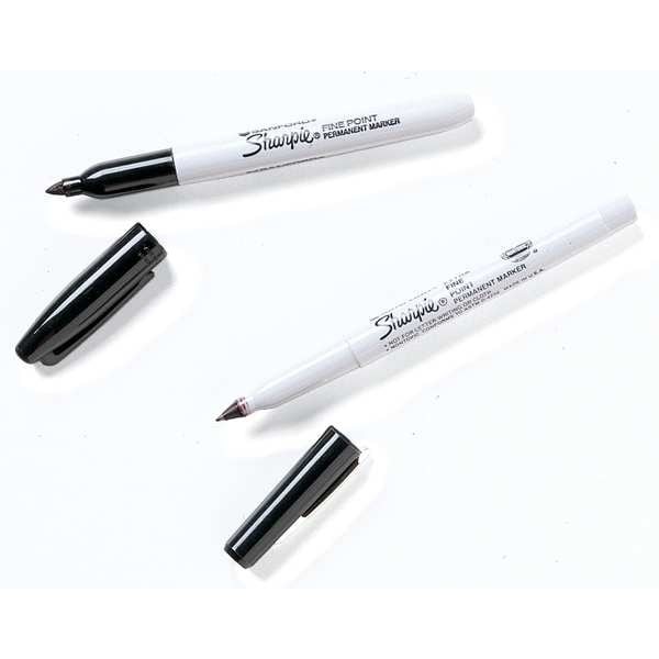 Sharpie 30004 Permanent Marker, Green, Fine Tip, Capped, 12 Pk