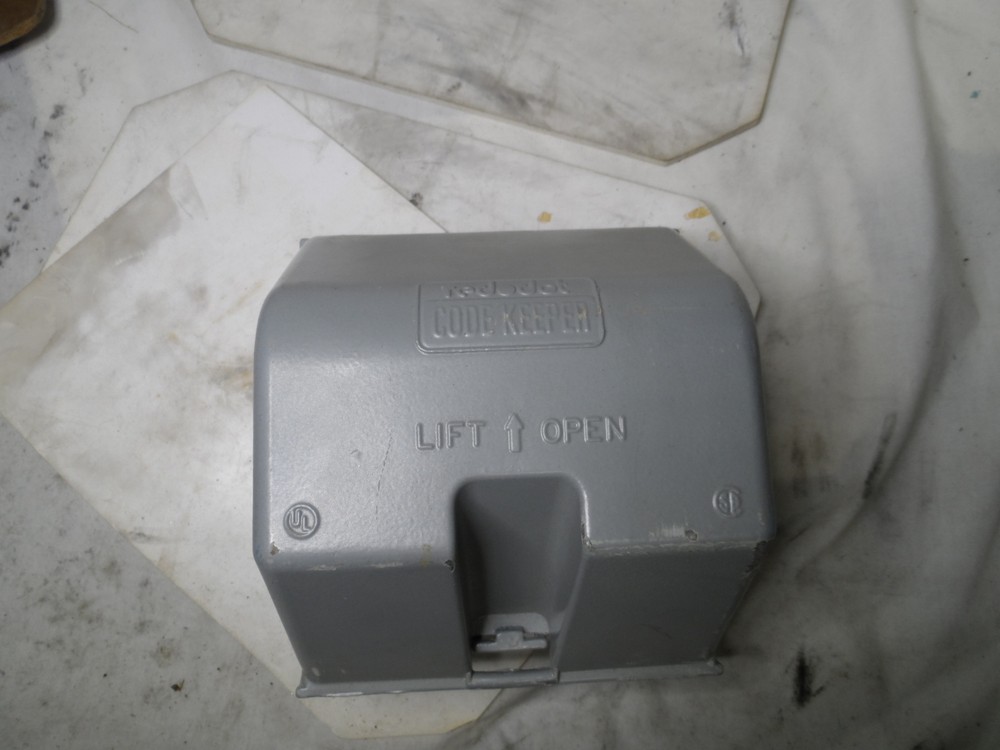 RED DOT 5317108 NEW