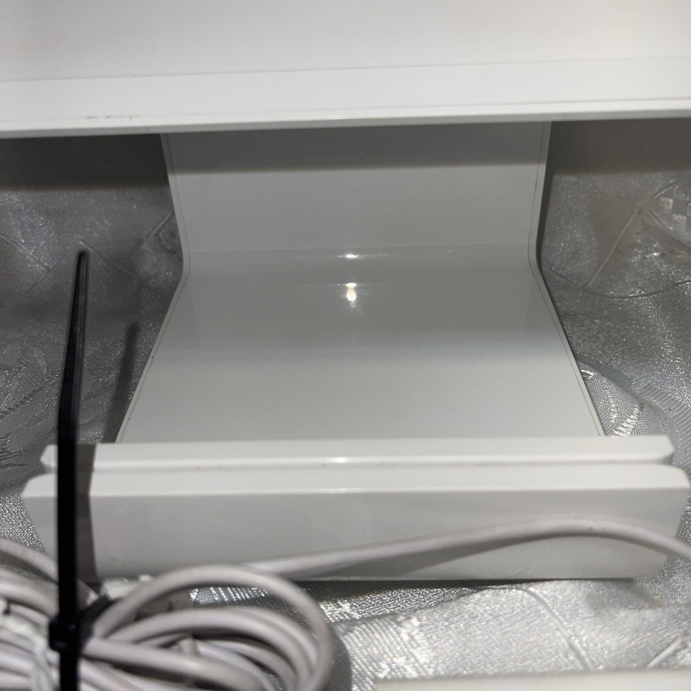 Square Stand for iPad - White Model #S025